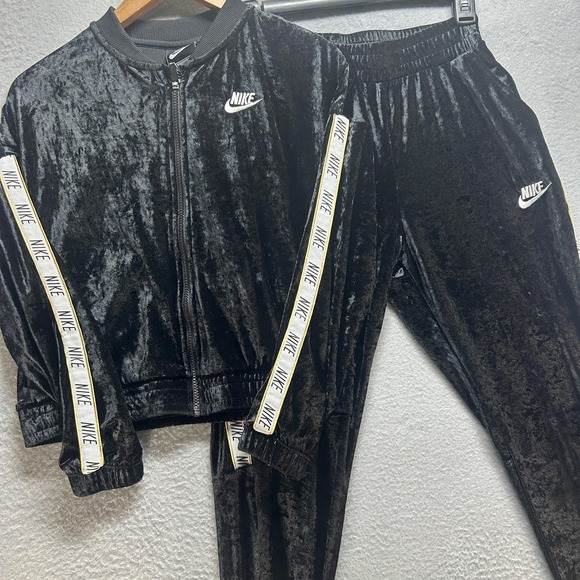Vintage Nike Tracksuit Girls Large Black Velour Zip Up Track Set Logo Y2K - Picture 12 of 12